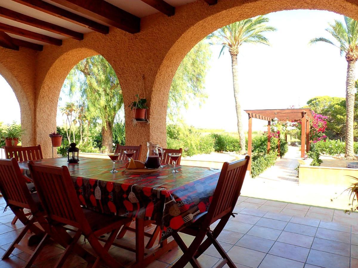 Villa Buganvilla Elche Exterior foto